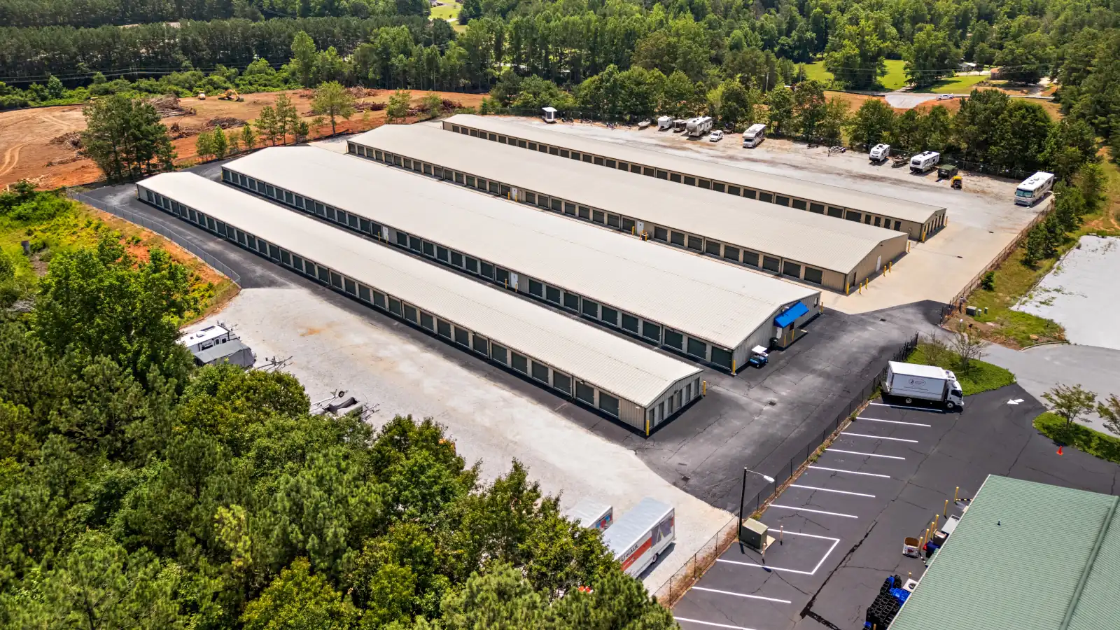 Storage Units near Seneca