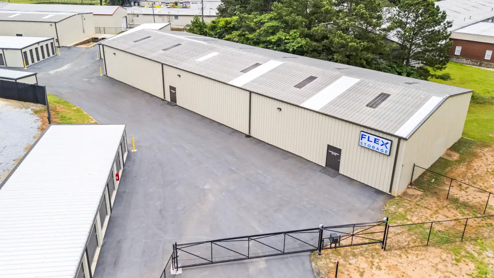 Clean, Secure Storage Units